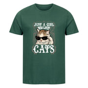 A Girl who loves Cats Vintage T-Shirt